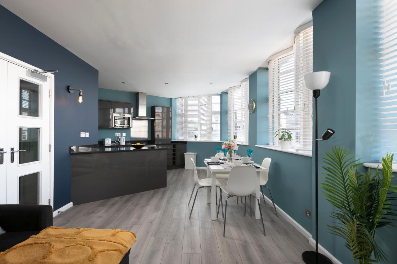 Lovely Brighton Apartments Moments Away From Royal Pavilion מראה חיצוני תמונה