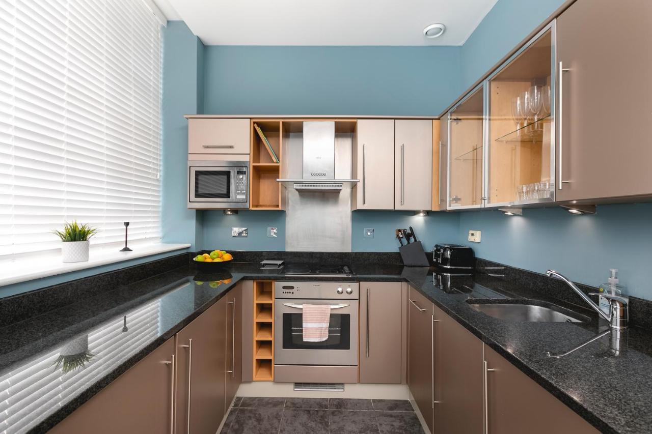 Lovely Brighton Apartments Moments Away From Royal Pavilion מראה חיצוני תמונה