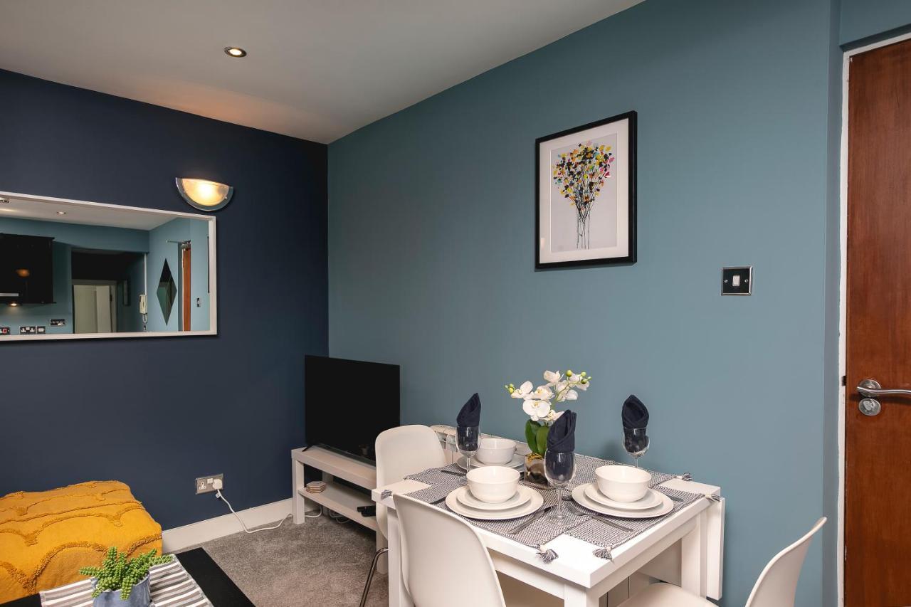 Lovely Brighton Apartments Moments Away From Royal Pavilion מראה חיצוני תמונה