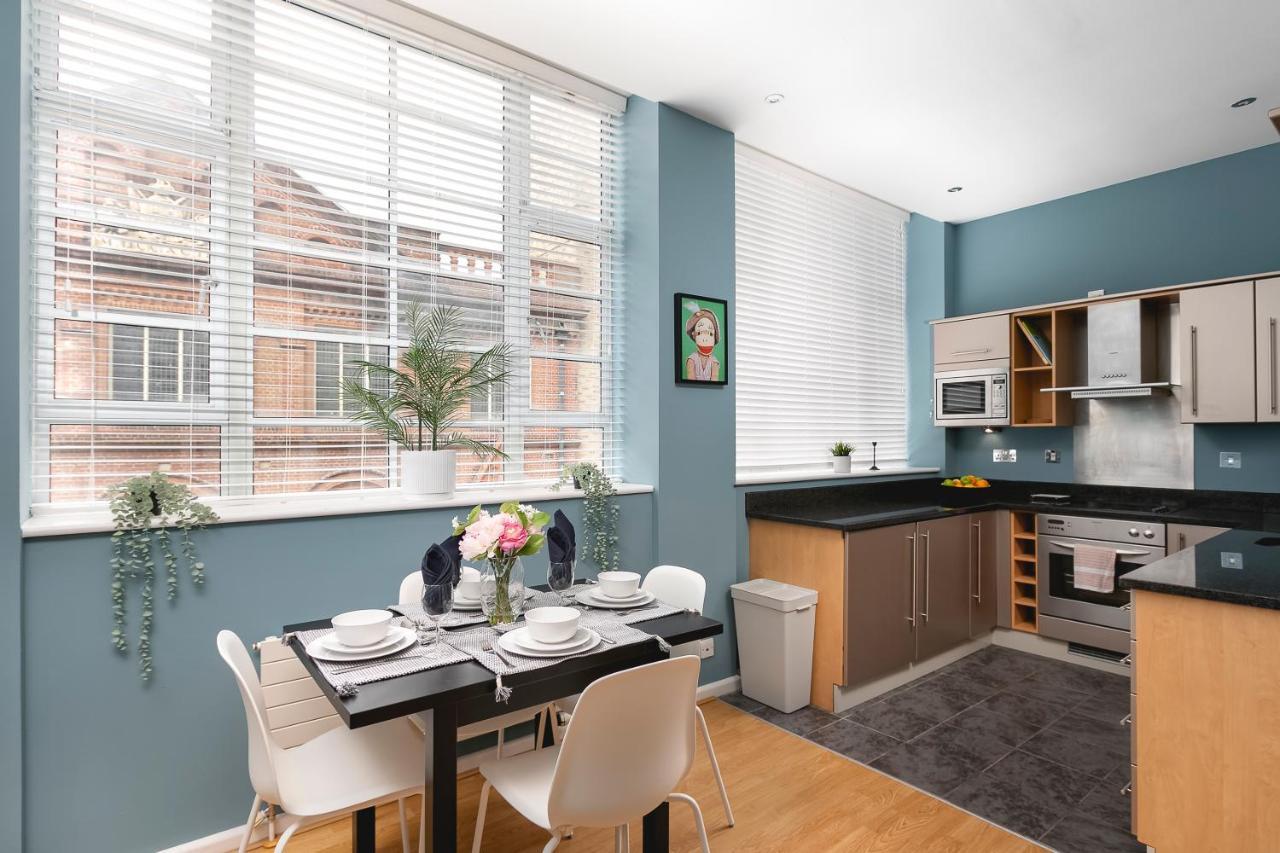 Lovely Brighton Apartments Moments Away From Royal Pavilion מראה חיצוני תמונה