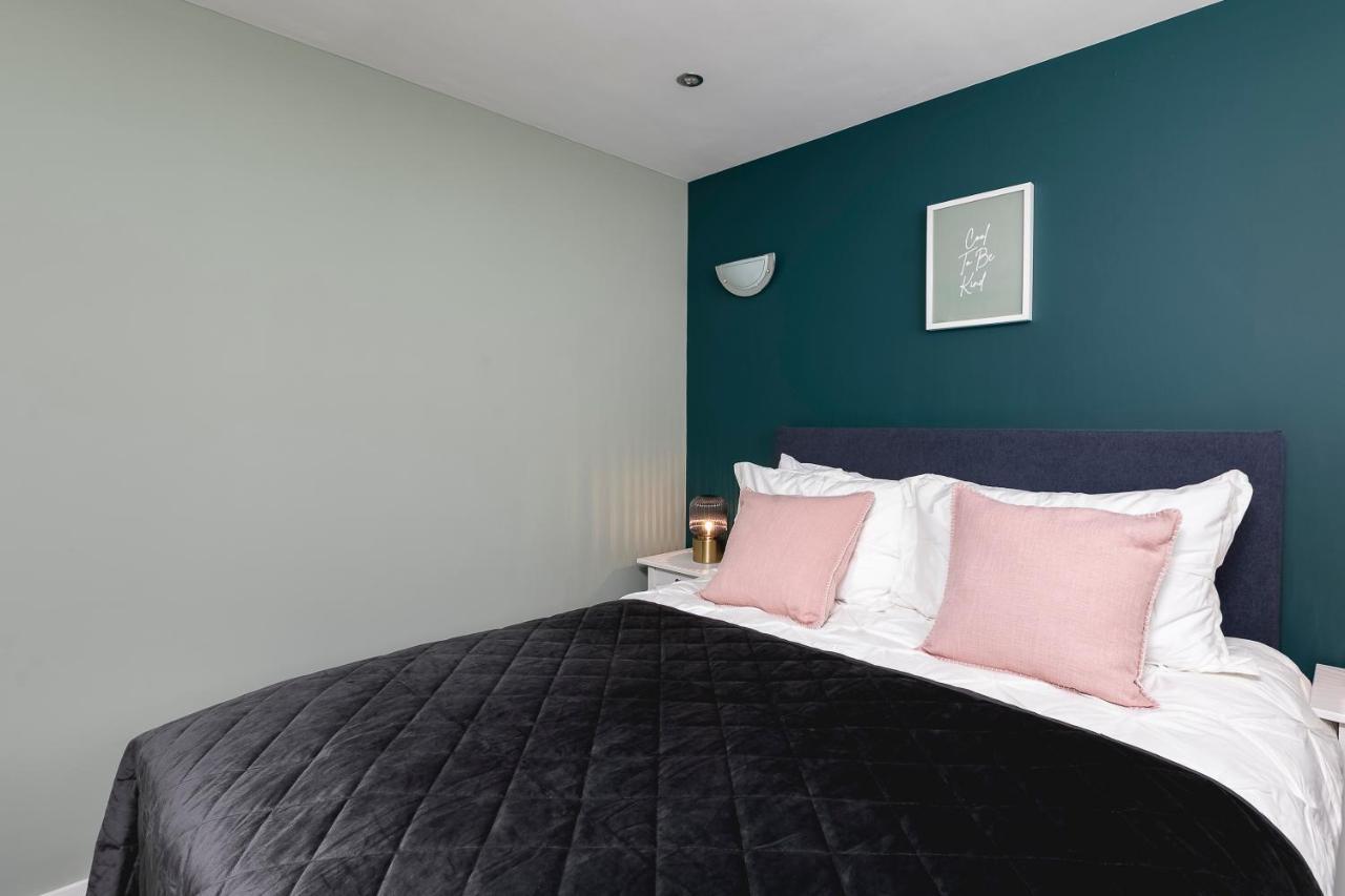 Lovely Brighton Apartments Moments Away From Royal Pavilion מראה חיצוני תמונה