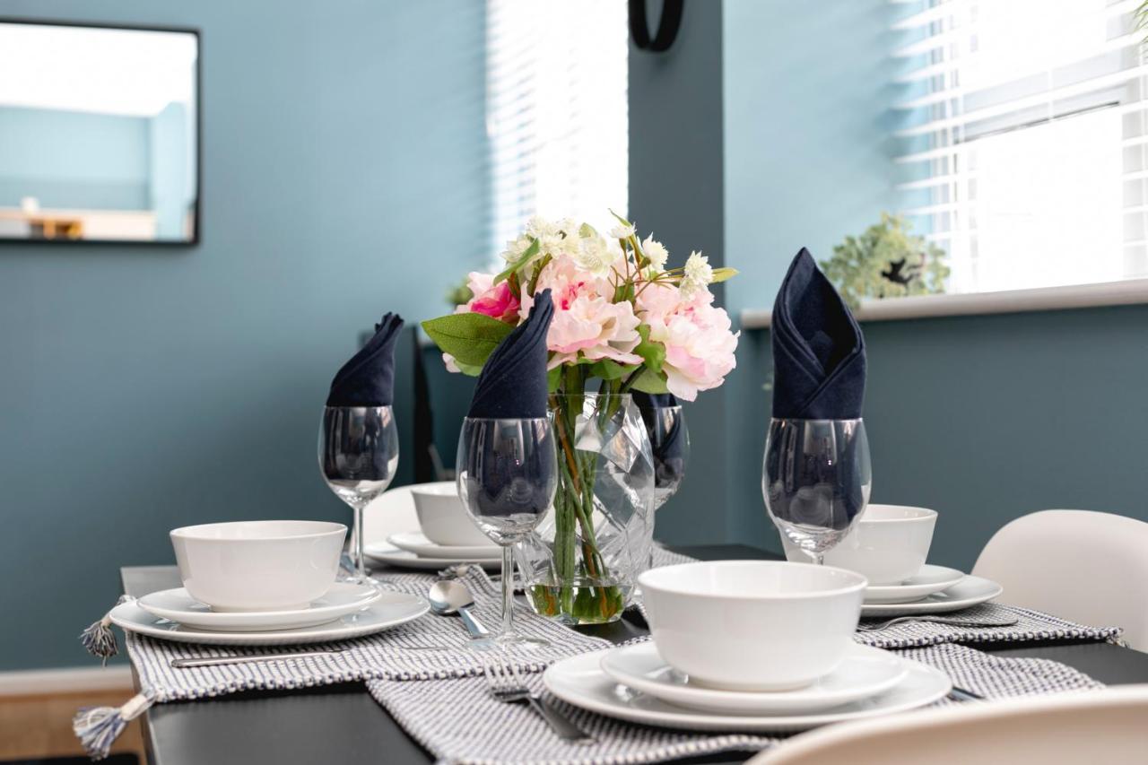 Lovely Brighton Apartments Moments Away From Royal Pavilion מראה חיצוני תמונה